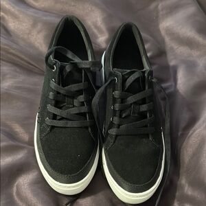 UGG Black Sneakers Casual Lifestyle